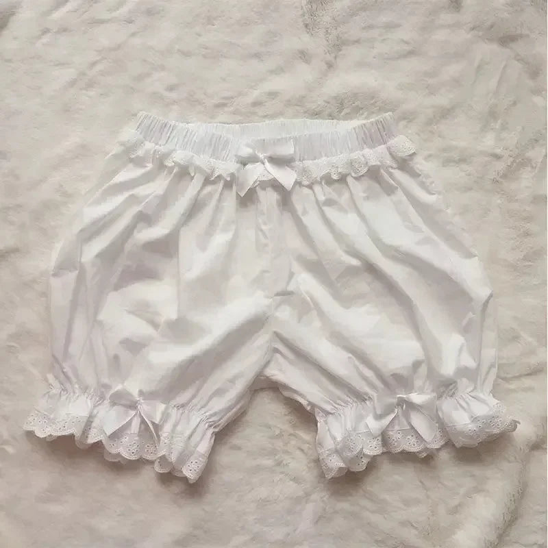 Lace Ruffle Short