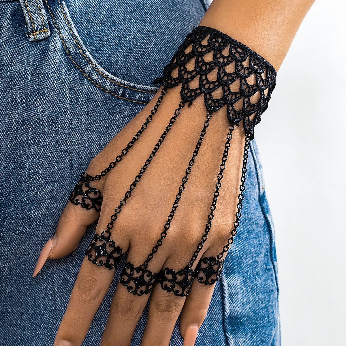 IngeSight.Z Gothic Black Open Ring Lace Long Link Chain Bracelet