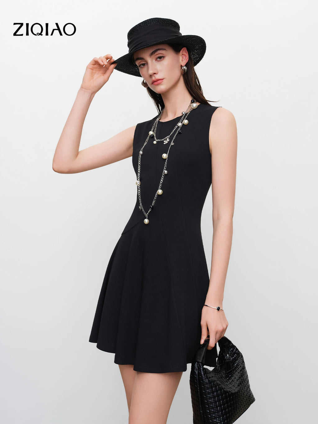 ZIQIAO French-Style Black Mini Dress