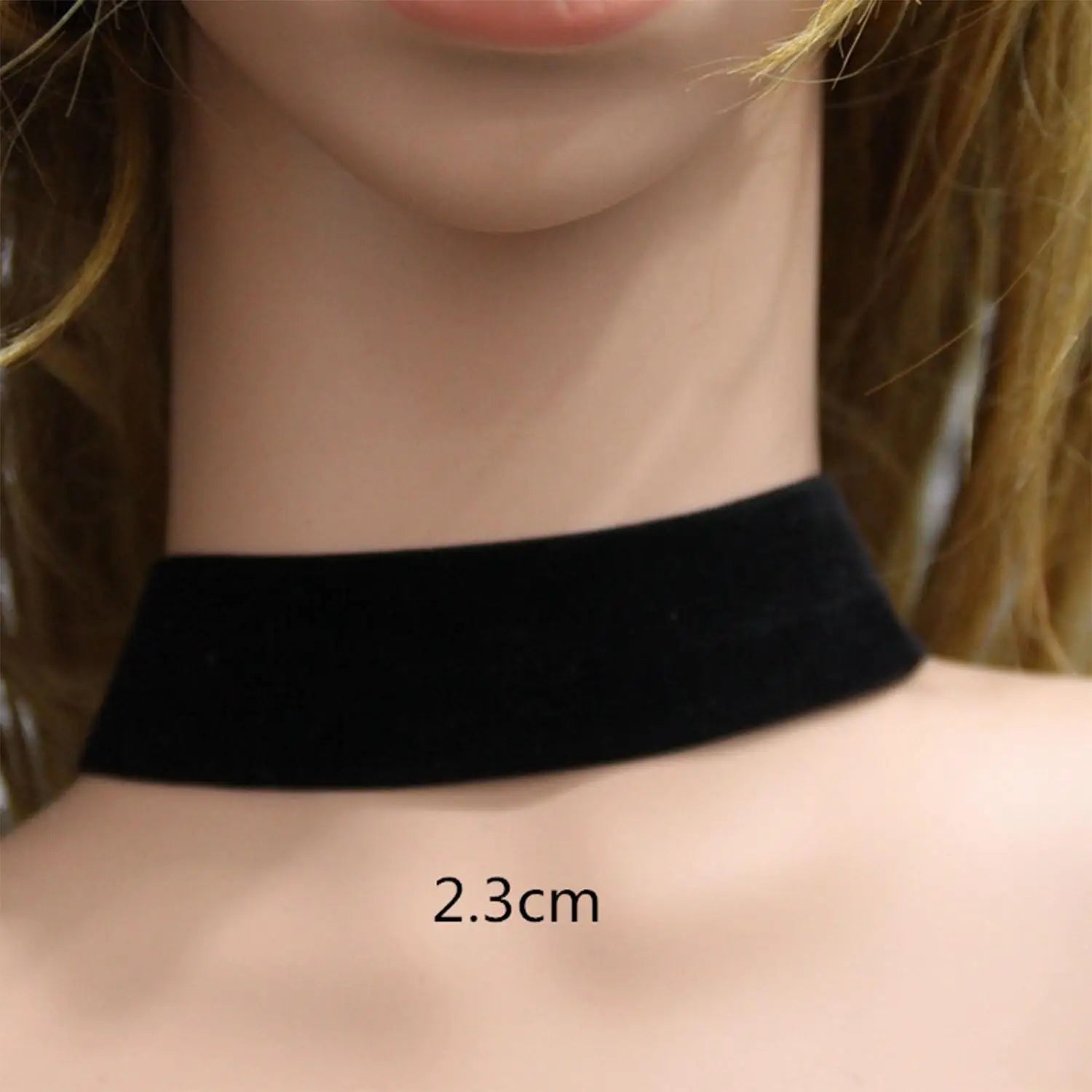 Gothic  Velvet Choker