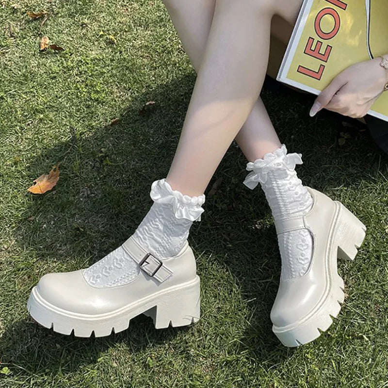 British styls Thick soled shoe