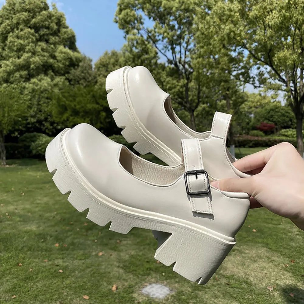 British styls Thick soled shoe