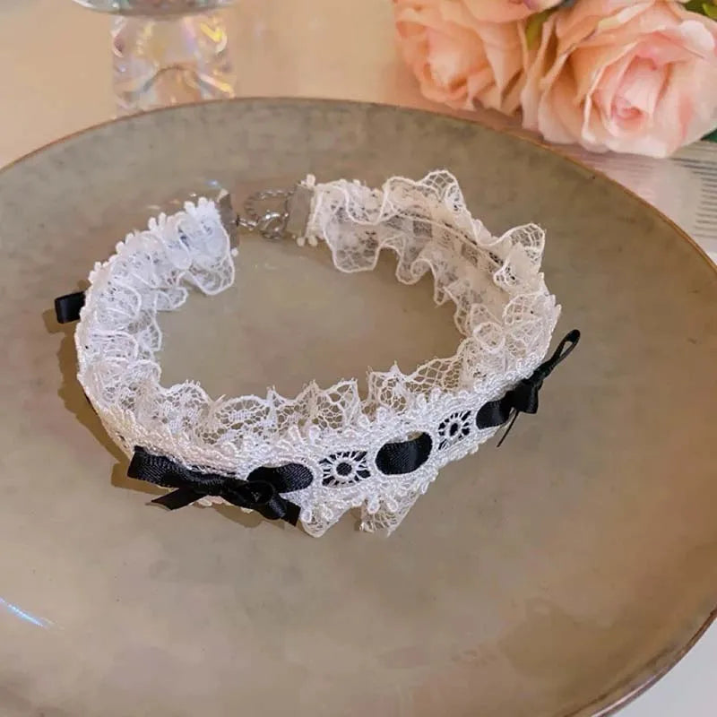 Elegant Lace Bowknot Choker