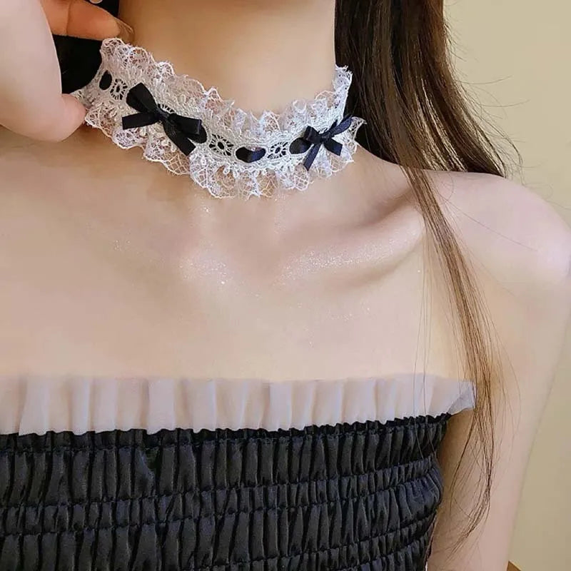 Elegant Lace Bowknot Choker