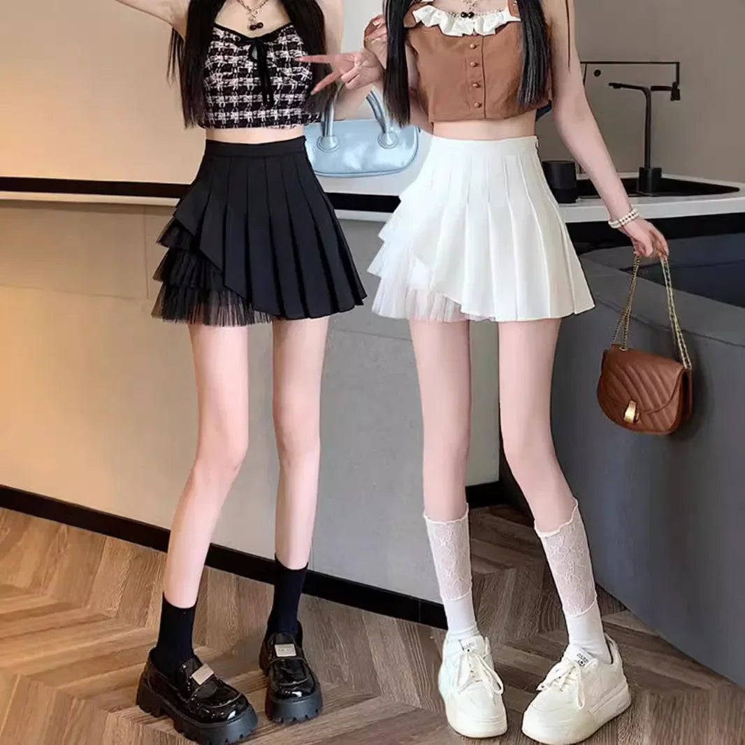High-waisted  Lace Mini Skirt