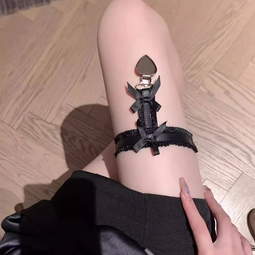 Sweet Heart Thigh Harness