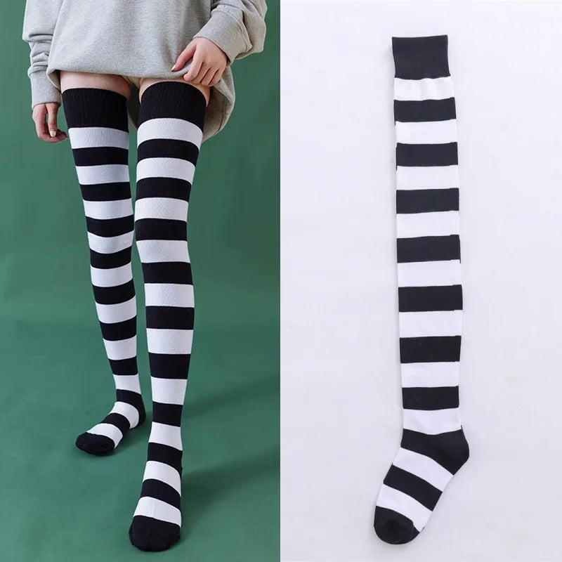basic thighhighs
