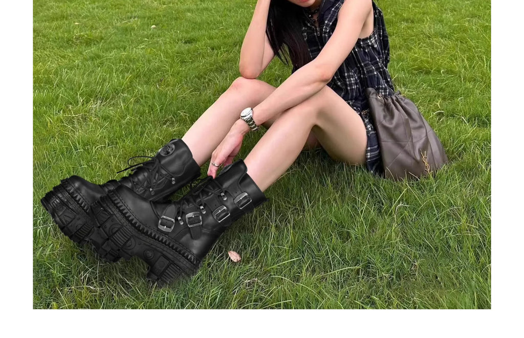 Vintage Platform  Boots