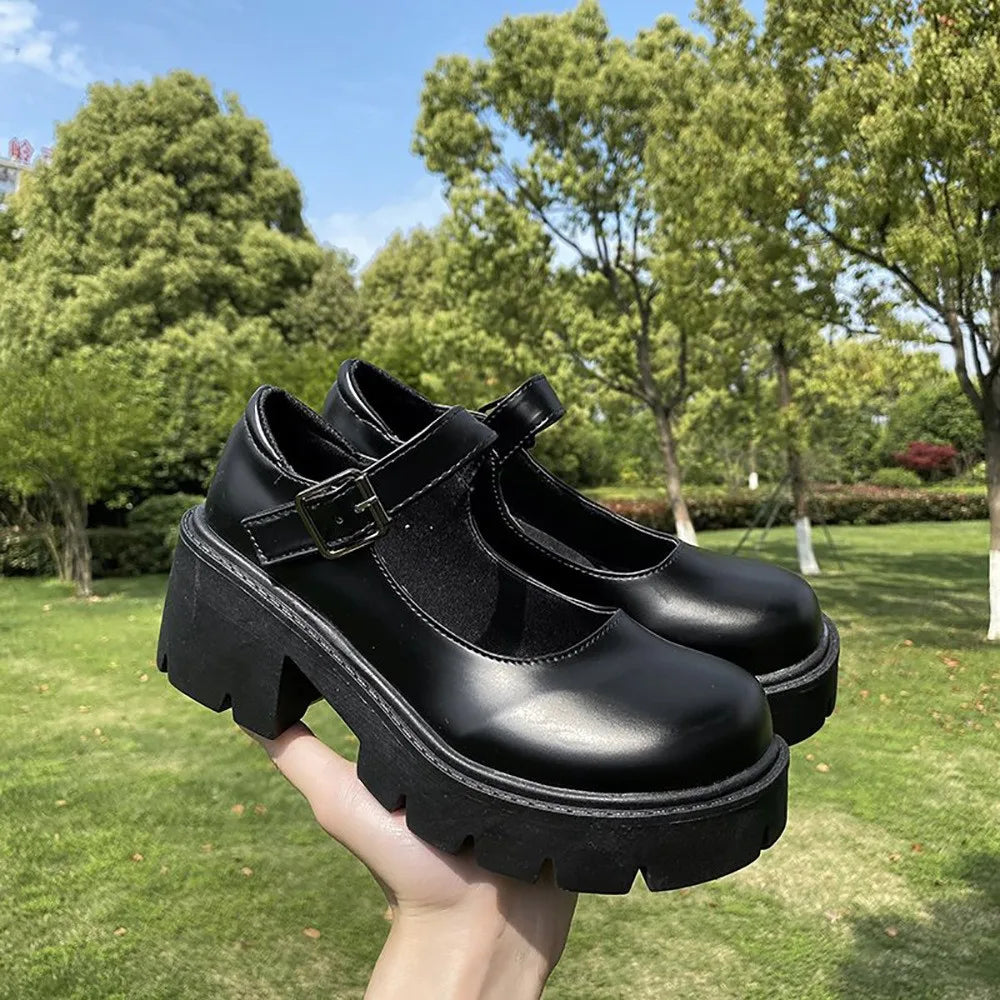 British styls Thick soled shoe